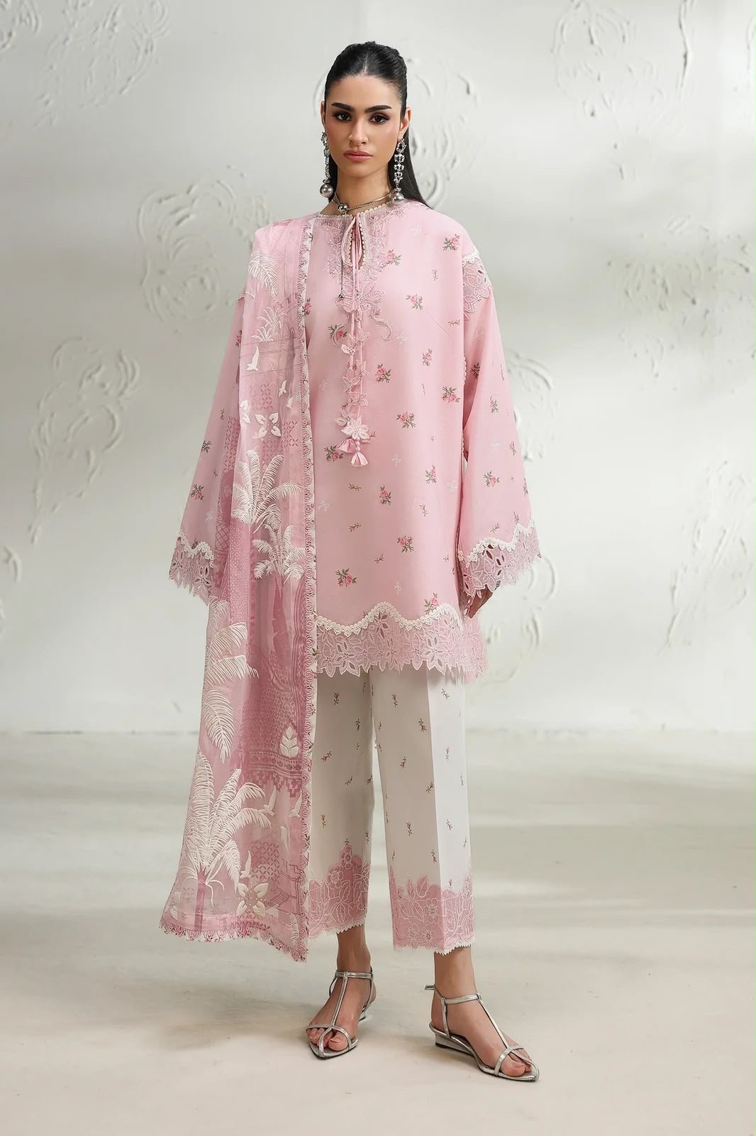 Qulamkar Lawn 100% Original